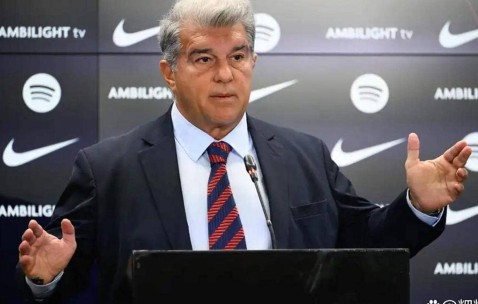 曼联太子成转会焦点！尤文图斯加价截胡巴塞罗那