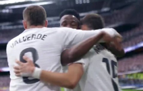 2-0！西甲第7被皇马打懵，6分钟2脚远射，居莱尔+姆巴佩技惊四座