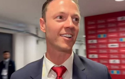 去而复返！37岁埃文斯确定退役进入曼联青训体系，新工作职能曝光