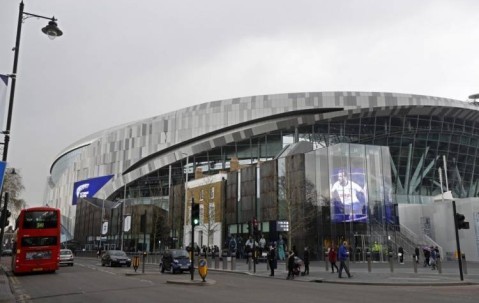 愿意花钱，也会选帅，英超“最吝啬主帅”真的被冤枉了？