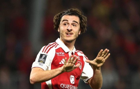 1-0，10人法甲第11力克法甲第7，博格巴811天后归来，目睹十人布雷斯特缔造奇迹