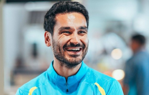 曼城官宣34岁前队长自由身离队：回归1年后再分手签土超豪门2年