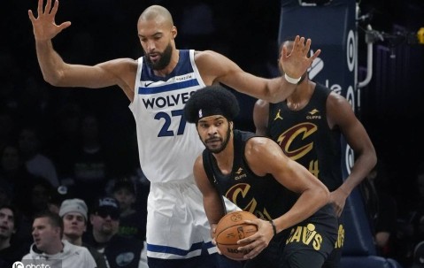 爱德华兹25+7+9兰德尔28+11 森林狼胜骑士