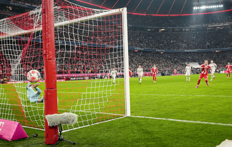 德甲-凯恩点射17岁小将破门 拜仁2-2美因茨结束四连胜