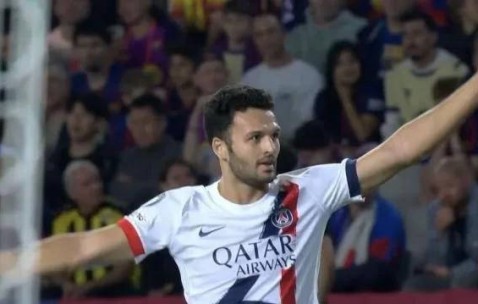 巴黎圣日耳曼的拉莫斯：单赛季五冠王的关键支柱