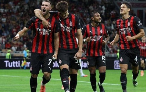 AC米兰亏大了，3700万欧+顶薪打水漂，前德甲金靴成废柴11场仅1球