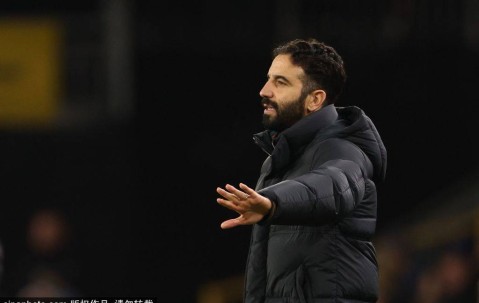 如果鲁本·阿莫林最终满足球迷的期望，曼联可能会如何排阵