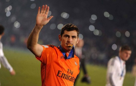 梅西领衔！人工智能评选欧冠历史最佳阵容，巴萨三人入选，左边锋名额无争议