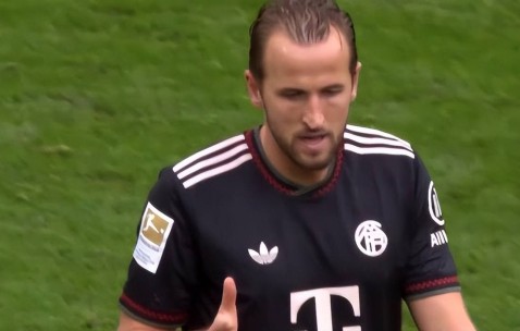 拜仁8轮封王，27-1狂胜克星，德甲争冠只剩一个问号。