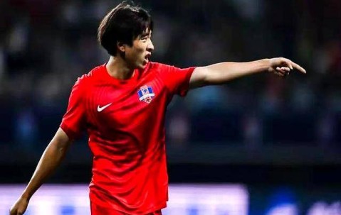 寒门17岁少年闪耀法甲！梅州魏祥鑫的励志传奇