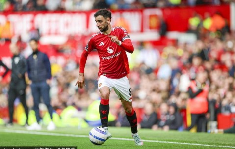 重磅！B费考虑沙特1亿镑邀约！曼联生涯告急，他会复制当年的出走吗？