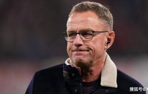 曼联后悔吗？2022 年朗尼克力荐签登贝莱被拒，如今他拿金球