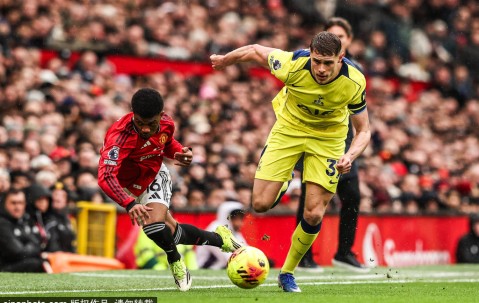 比赛日：曼联强拆“自爆”式热刺 卡里克早来俩月可争冠？