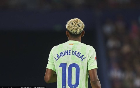 巴萨新球场启用再遇阻！蒙特惠奇奥林匹克体育场面临挑战