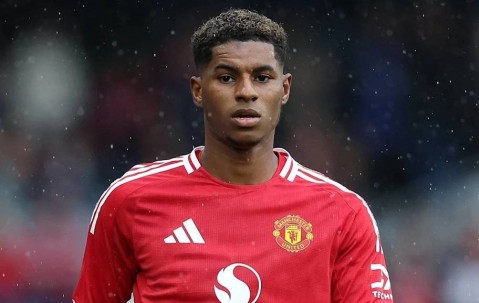 拉什福德现身卡灵顿引猜测，曼联确认其今夏离队