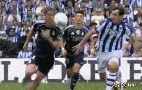 切尔西2-2遭绝平！欧冠战拜仁堪忧，皇马胜姆巴佩闪耀