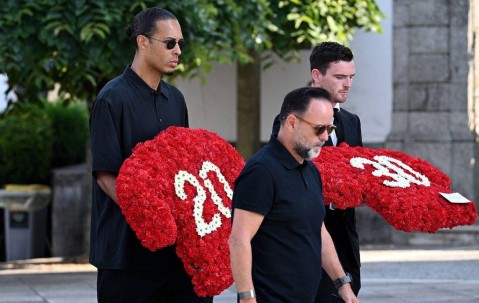 若塔葬礼后利物浦周二重新集结 季前热身赛首战或取消