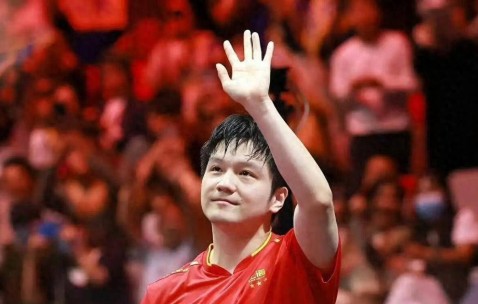 就在刚刚！1月3日传来樊振东新动态，小胖回应在德甲感受到热情与尊重