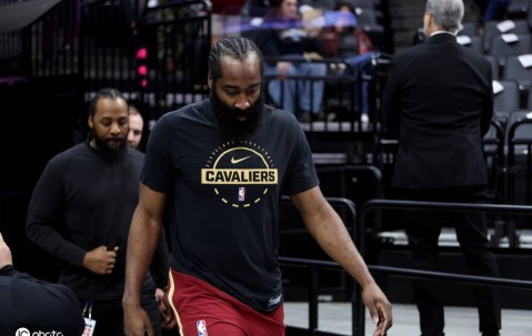 哈登首秀23+2+8米切尔35分 骑士送国王12连败