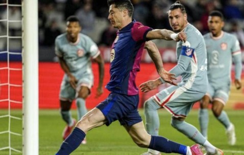 巴萨本轮西甲大规模人员轮换，多方面影响待探讨