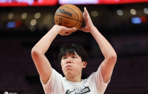 杨瀚森2分1板爱德华兹41分 开拓者遭森林狼逆转