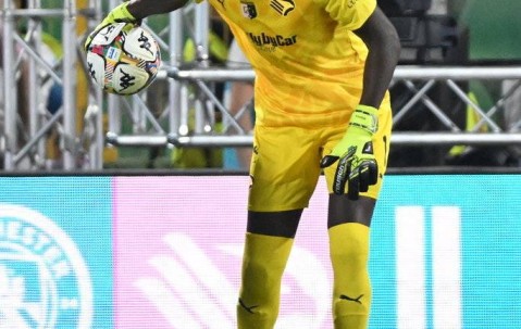 曼城2600万镑签下多纳鲁马：门将市场的新风向标