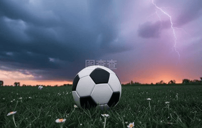 意甲争四格局：罗马0-0闷平那不勒斯，穆里尼奥战术受质疑