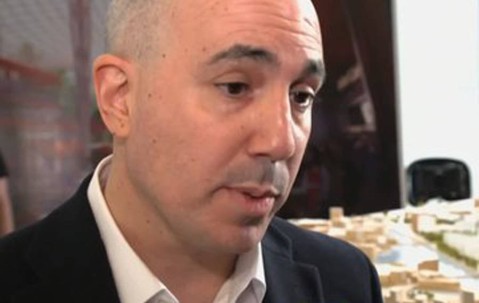 曼联巨头解释转会停滞原因！豪言2028年英超可夺冠，黑暗已经过去