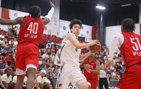 博眼球？美媒:杨瀚森没法打30分钟 我倒着跑都比他快