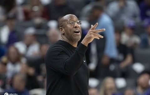尼克斯聘请迈克-布朗为新任主帅 后者曾两获最佳教练