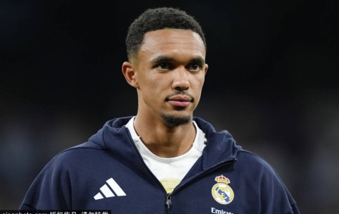 西甲经典对决：马竞2-2皇马，姆巴佩与索尔洛特的对抗引发的战术思考