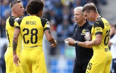 德甲终章生死时速：埃沃斯堡绝境逆袭战，海登海姆欧战冲刺赛