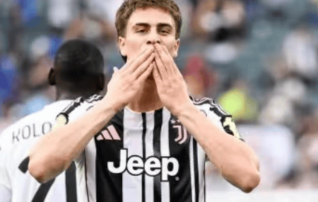 横空出世！拜仁青训妖童意甲爆发，12球7助攻引英超三豪门哄抢