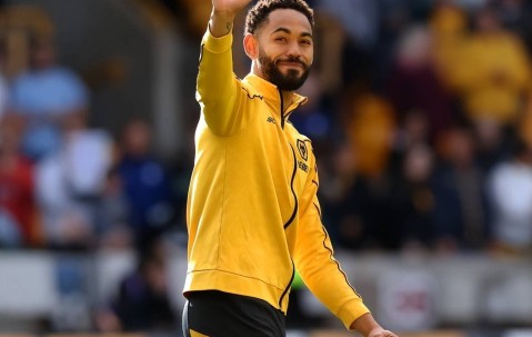 曼联夏窗首签官宣，库尼亚可加盟无欧战，奥斯梅恩因薪资问题未签