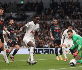 法甲强强对话悬念迭起，主队开云画上完美的句号