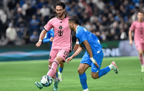 欧冠对决：布兰主场挑战萨尔茨堡，争夺小组出线关键