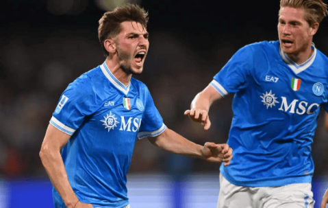 米兰体育资讯：那不勒斯3-2比萨意甲开局四连胜领跑