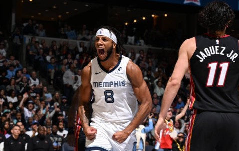 法甲卫冕冠军签下前灰熊凯尔特人锋线，他在NBA的情况不容乐观？