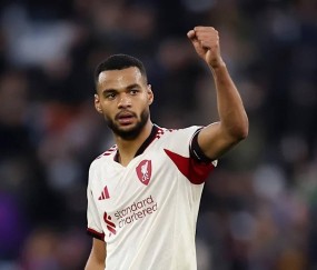 利物浦锋线告急！斯洛特否认召回埃利奥特，寄望加克波复出救场