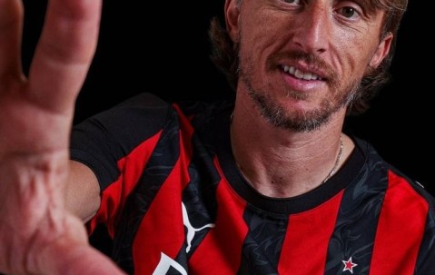 一日意甲动向：米兰对罗马本轮热门，国米新股东资产800亿美元