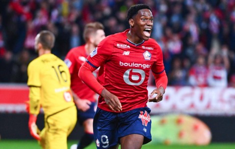 法甲：欧塞尔VS里尔 最新数据比分预测