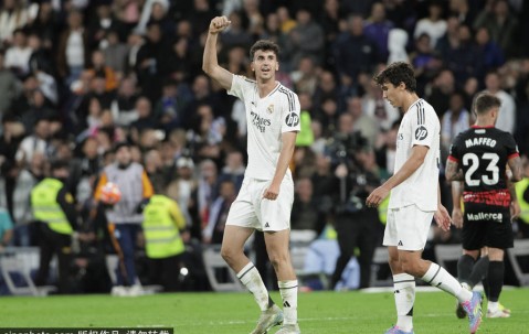 打脸旧主！从英冠下课到法甲最佳，罗塞尼奥的逆天改命之路！