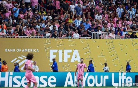 首发阵容差6岁，太轻松了，巴黎4-0迈阿密，半场鸣金收兵晋级8强