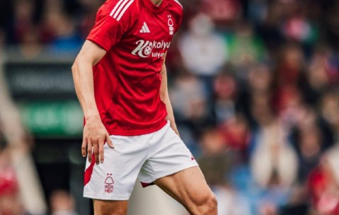 费迪南德看好耶茨，斯洛特偏重于防守，加克波适合西甲