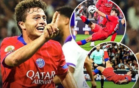 C罗都得夸！葡萄牙20岁新星一夜两倒钩，不够劲？再加个20米远射