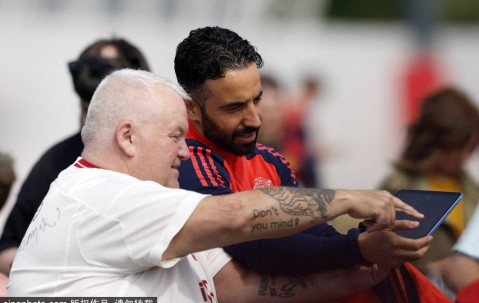 “给我个痛快！” 阿莫林言论引爆，曼联收官战恐遭维拉“羞辱”！