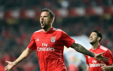 欧冠生死战：本菲卡背水一战，皇马剑指直通