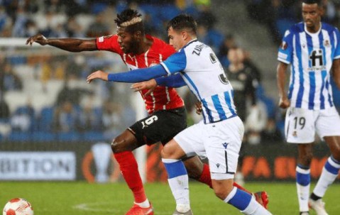 德甲焦点战：莱红牛主场迎战勒沃库森，攻防对决一触即发