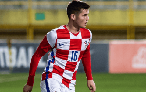 22岁克罗地亚中场巴图里纳2500万欧加盟科莫，开启意甲新征程