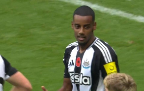 德甲妖锋被曝情定纽卡斯尔伊萨克大结局注定是利物浦？